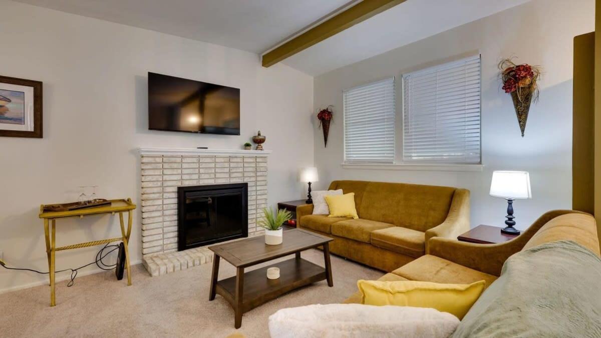 Halcyon Hangout-Mins To Downtown-Ping Pong-Pets Savannah Extérieur photo