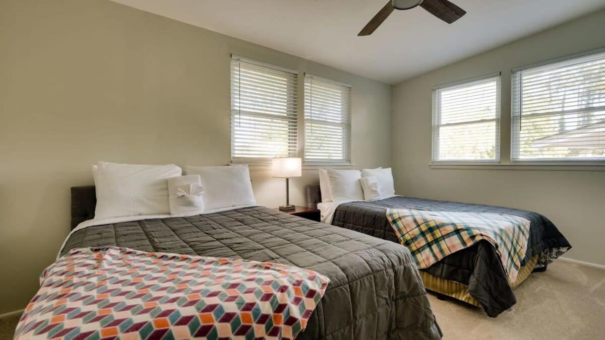 Halcyon Hangout-Mins To Downtown-Ping Pong-Pets Savannah Extérieur photo