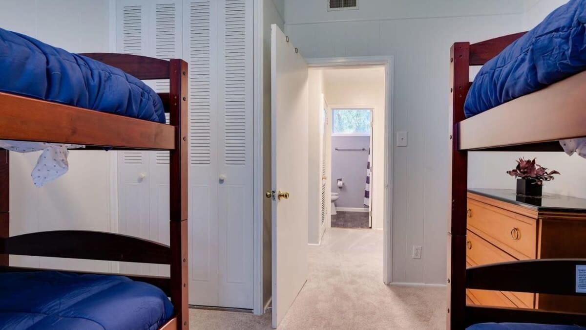 Halcyon Hangout-Mins To Downtown-Ping Pong-Pets Savannah Extérieur photo