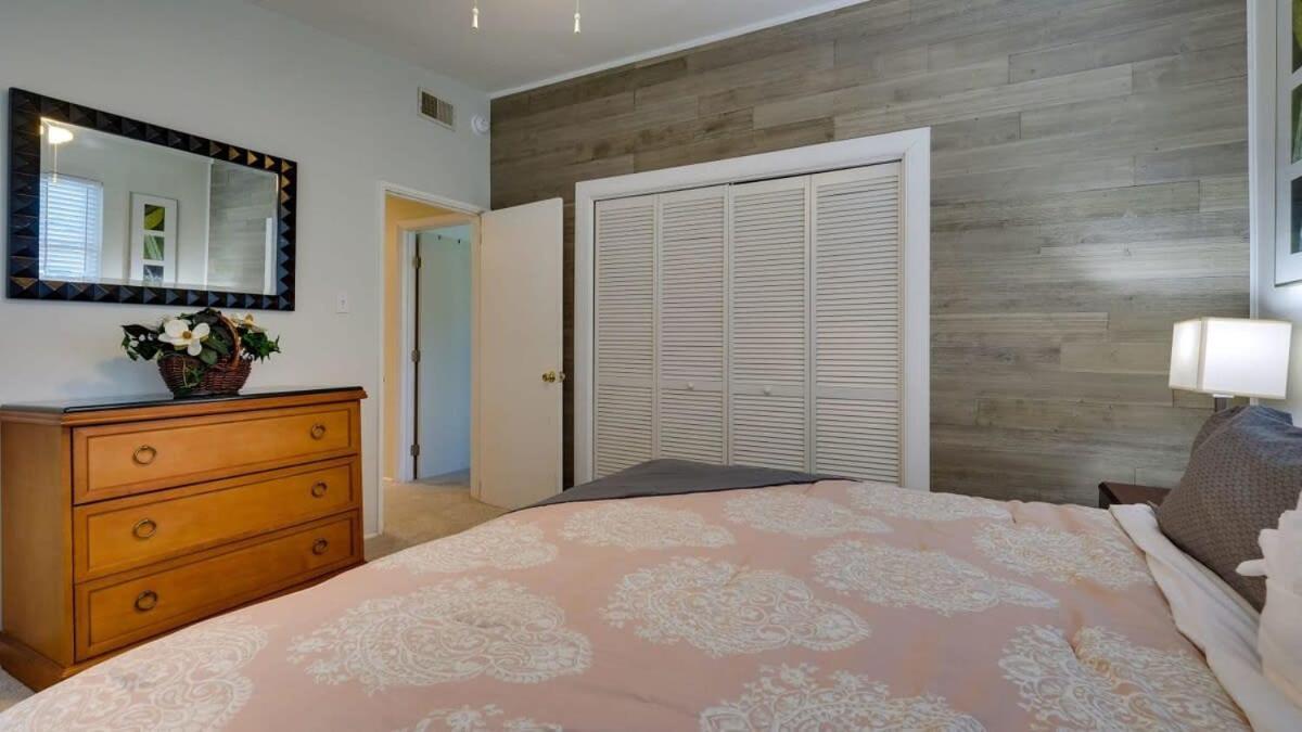 Halcyon Hangout-Mins To Downtown-Ping Pong-Pets Savannah Extérieur photo